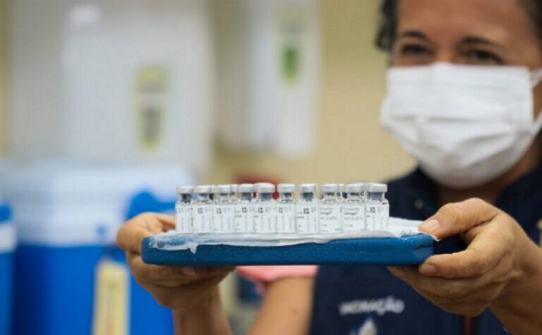 Manaus amplia vacinação contra dengue para pessoas de 4 a 59 anos, em caráter temporário